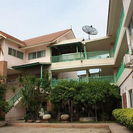 Tamarind Residences Khonkaen บ้านแทมมารีน Khon Kaen Exterior foto